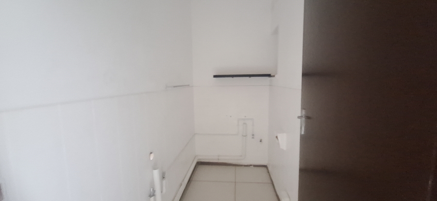 2 Bedroom Property for Sale in Silverfields Gauteng