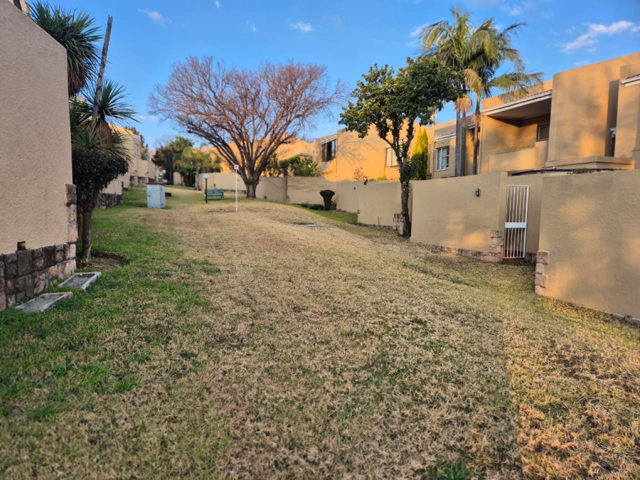 3 Bedroom Property for Sale in Sunninghill Gauteng