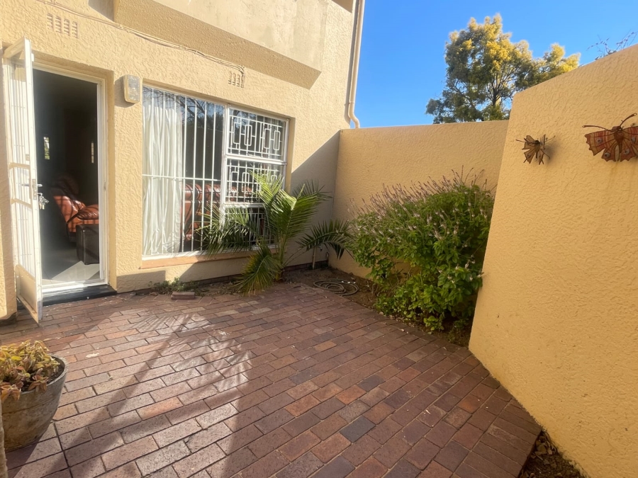 3 Bedroom Property for Sale in Sunninghill Gauteng