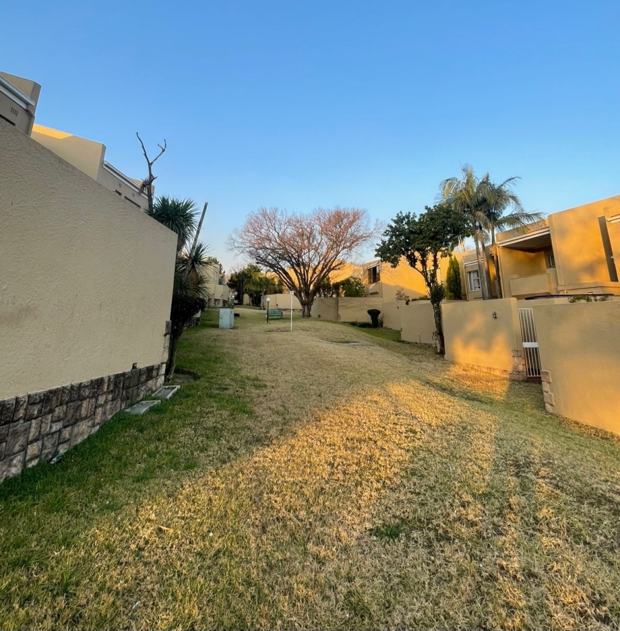 3 Bedroom Property for Sale in Sunninghill Gauteng