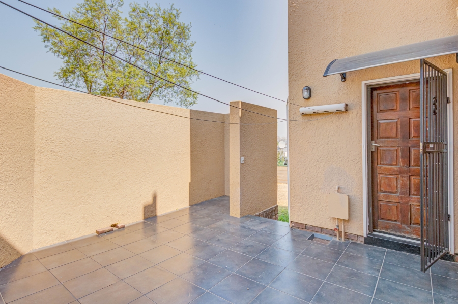3 Bedroom Property for Sale in Sunninghill Gauteng