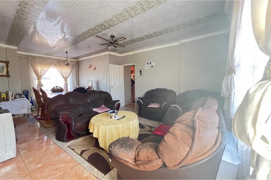 3 Bedroom Property for Sale in Sebokeng Zone 14 Gauteng
