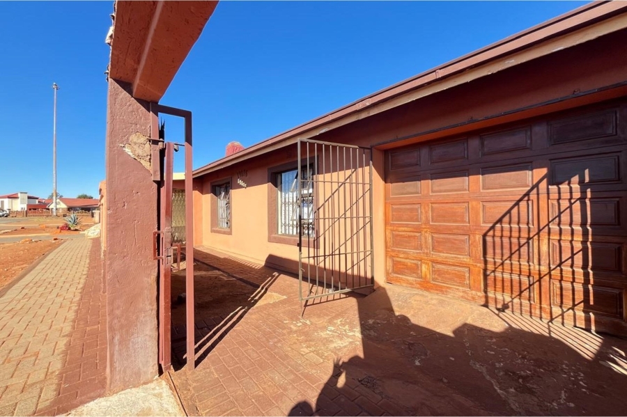 3 Bedroom Property for Sale in Sebokeng Zone 14 Gauteng