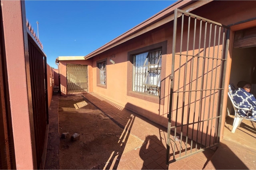3 Bedroom Property for Sale in Sebokeng Zone 14 Gauteng