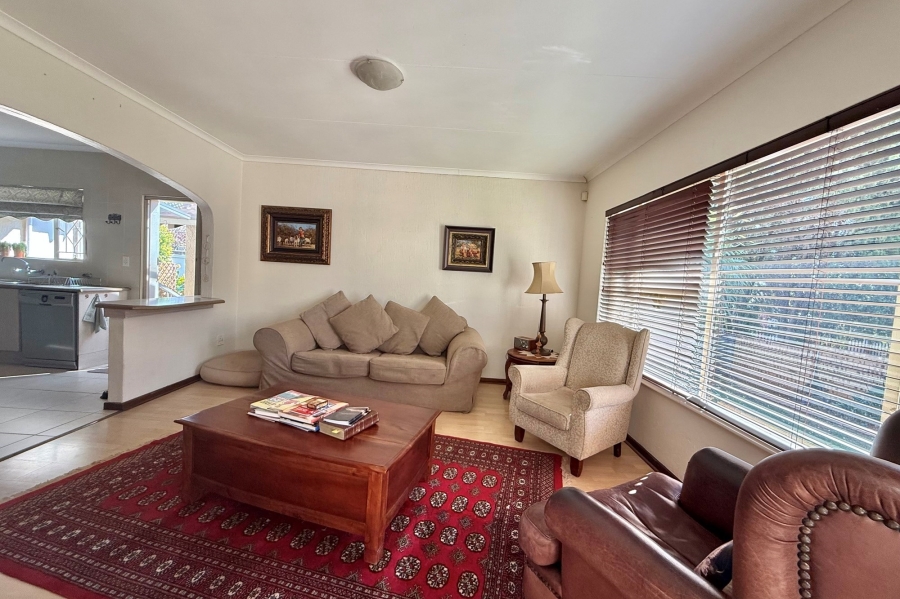 To Let 4 Bedroom Property for Rent in Weltevreden Park Gauteng