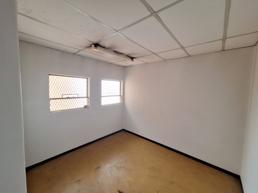 Commercial Property for Sale in Robertville Gauteng
