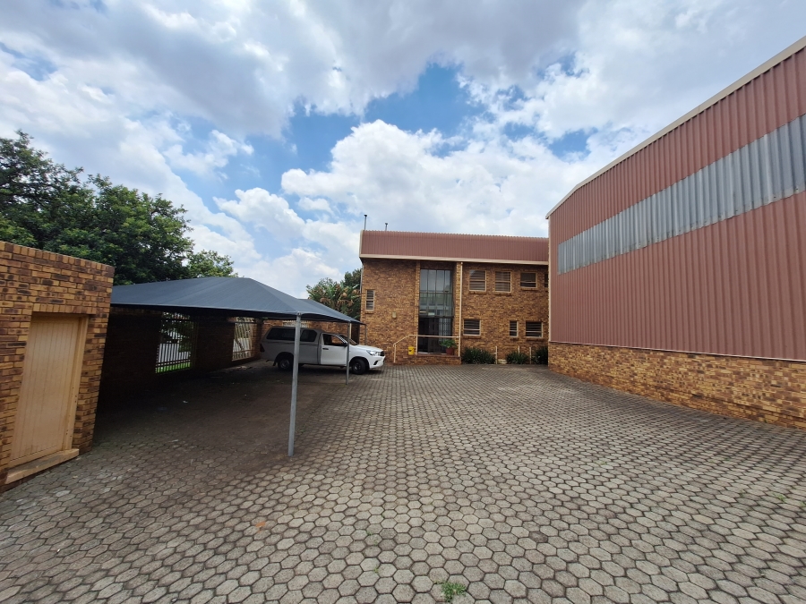 Commercial Property for Sale in Robertville Gauteng