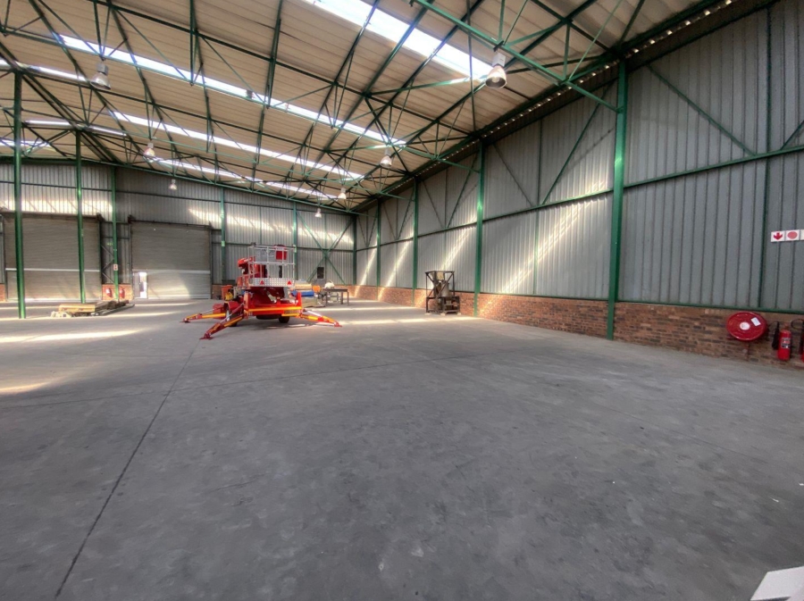 To Let commercial Property for Rent in Randjespark Gauteng