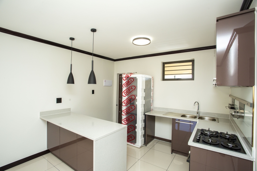 To Let 1 Bedroom Property for Rent in Blue Hills Gauteng