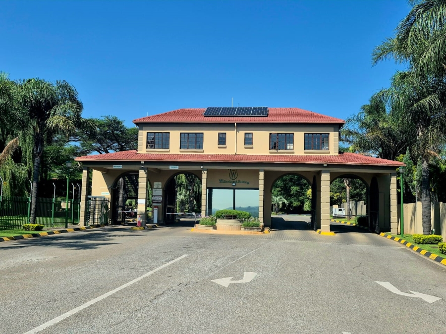 To Let 3 Bedroom Property for Rent in Ruimsig Gauteng