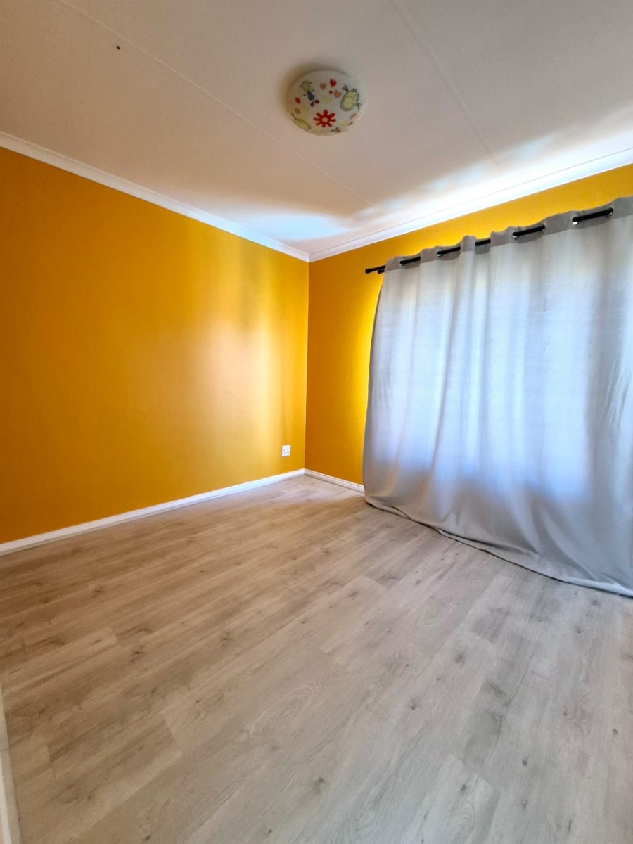 To Let 3 Bedroom Property for Rent in Ruimsig Gauteng