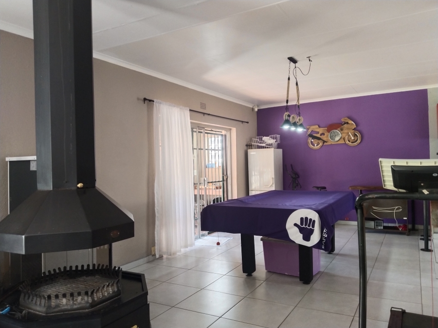 3 Bedroom Property for Sale in Rant En Dal Gauteng