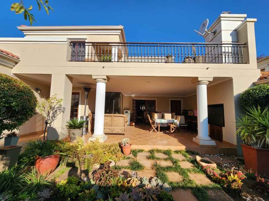 4 Bedroom Property for Sale in Nieuw Muckleneuk Gauteng