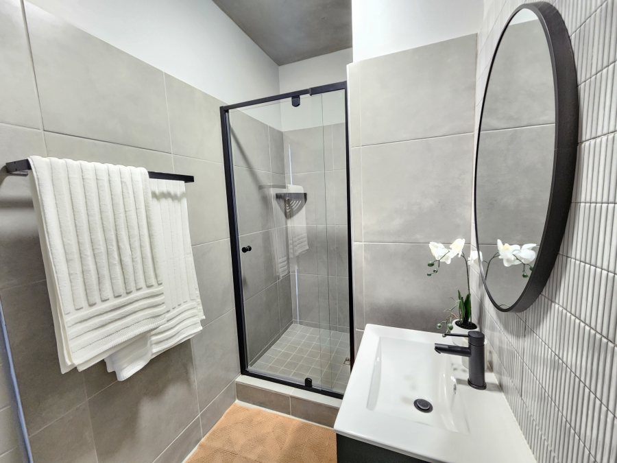 To Let 1 Bedroom Property for Rent in Waterkloof Ridge Gauteng