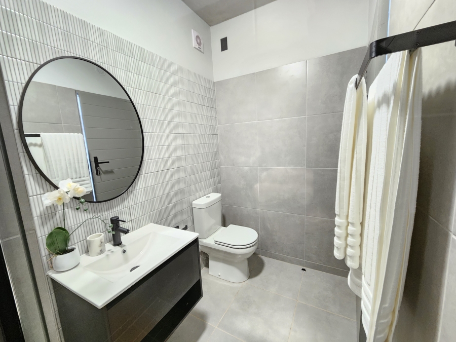 To Let 1 Bedroom Property for Rent in Waterkloof Ridge Gauteng