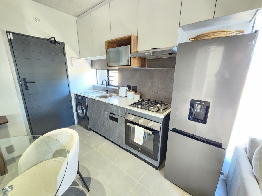 To Let 1 Bedroom Property for Rent in Waterkloof Ridge Gauteng
