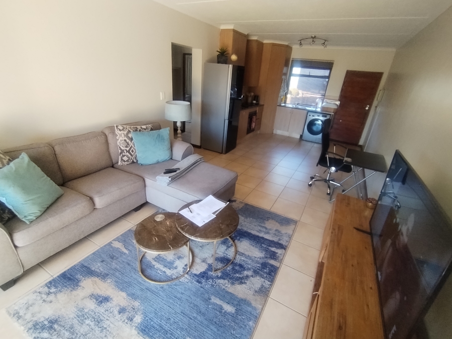 2 Bedroom Property for Sale in Waterstone Park Gauteng