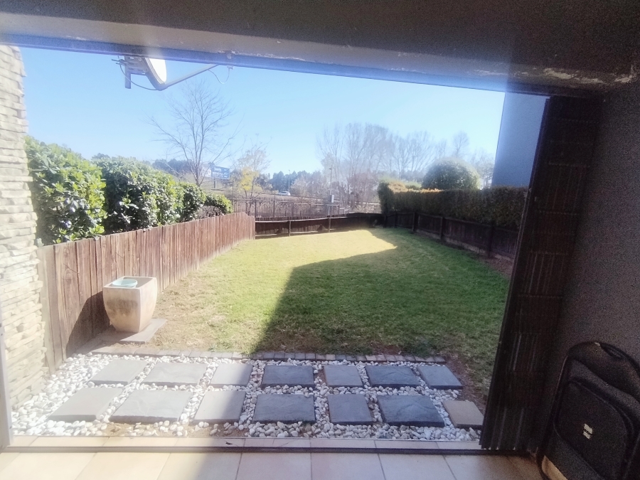 2 Bedroom Property for Sale in Waterstone Park Gauteng