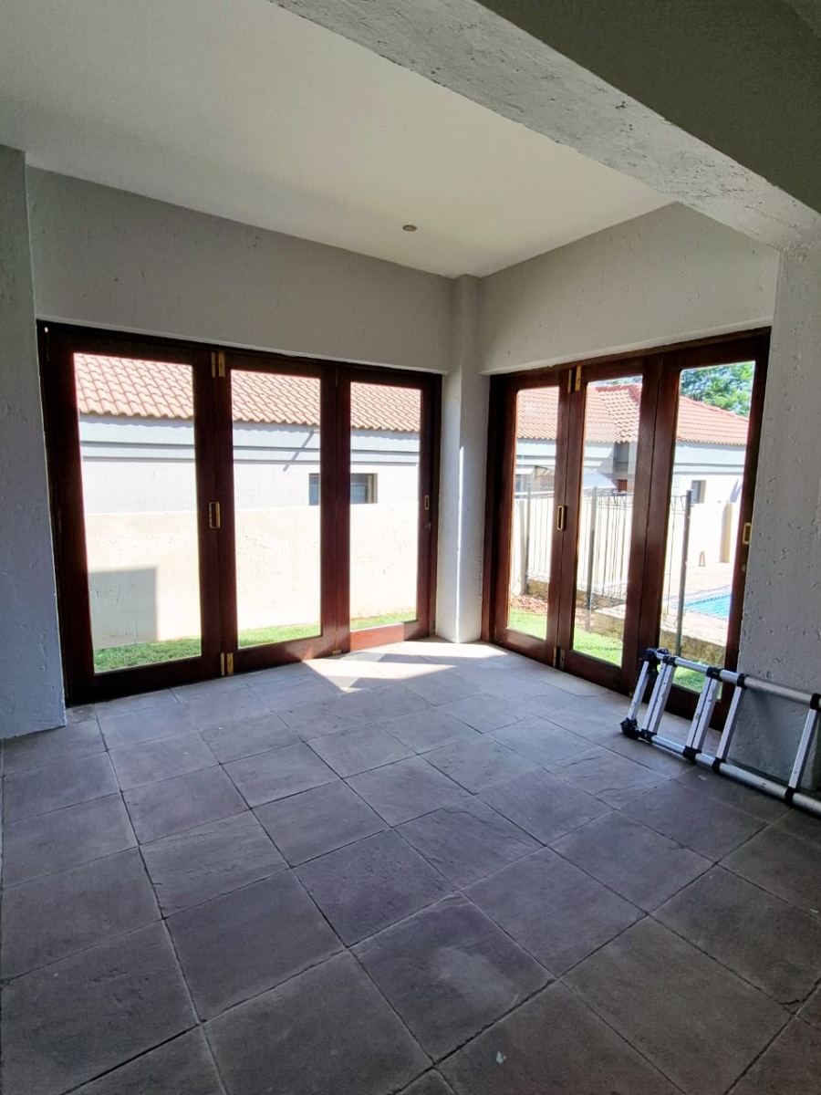 To Let 3 Bedroom Property for Rent in Willowbrook Gauteng