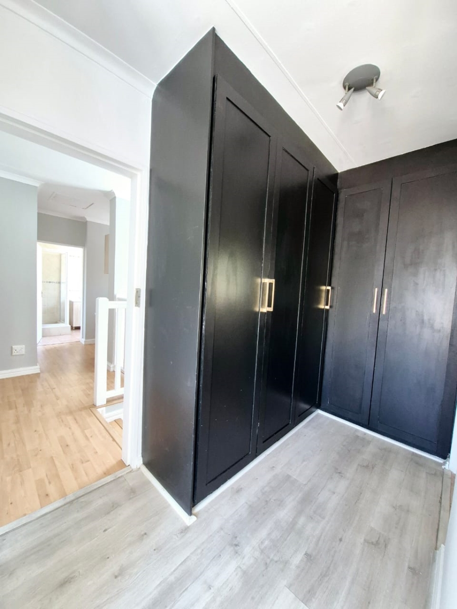 To Let 3 Bedroom Property for Rent in Willowbrook Gauteng