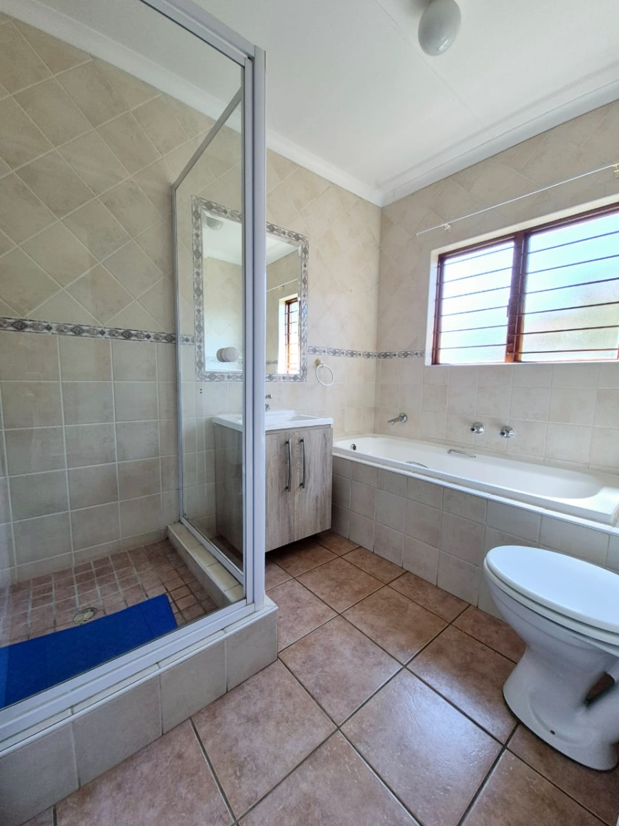 To Let 3 Bedroom Property for Rent in Willowbrook Gauteng