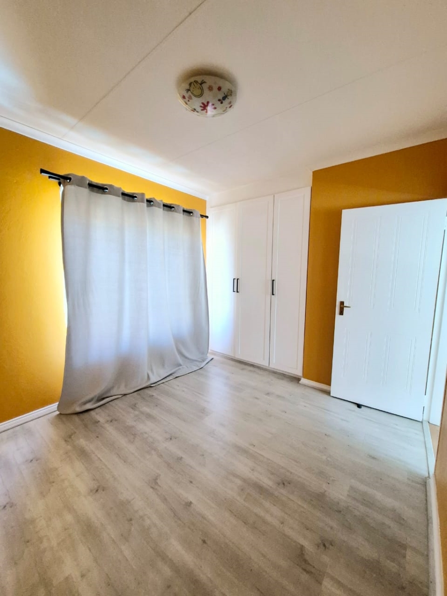 To Let 3 Bedroom Property for Rent in Willowbrook Gauteng