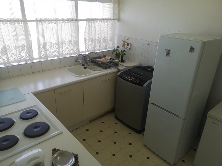 2 Bedroom Property for Sale in Three Rivers Proper Gauteng