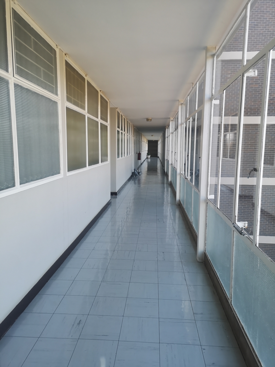 2 Bedroom Property for Sale in Three Rivers Proper Gauteng