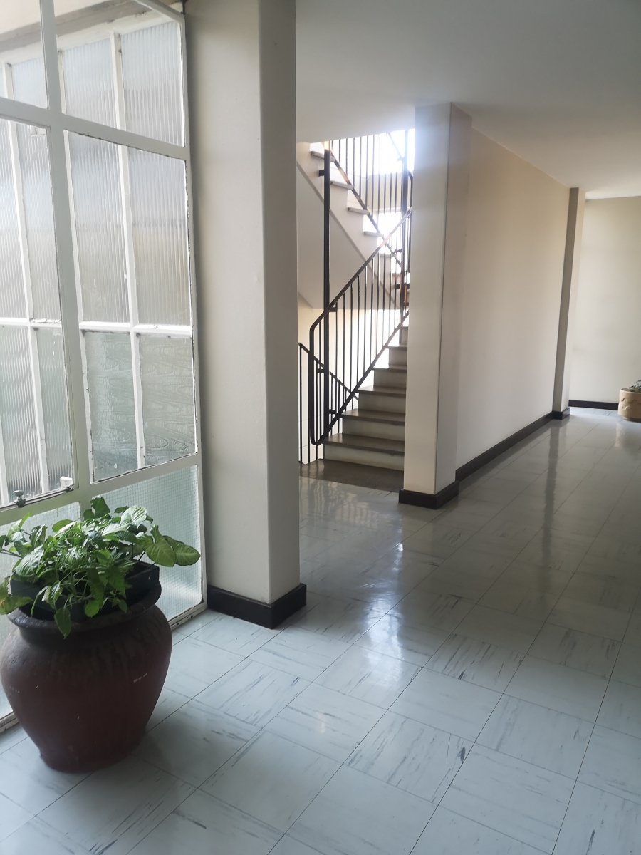 2 Bedroom Property for Sale in Three Rivers Proper Gauteng
