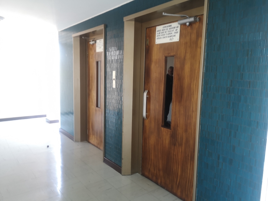 2 Bedroom Property for Sale in Three Rivers Proper Gauteng