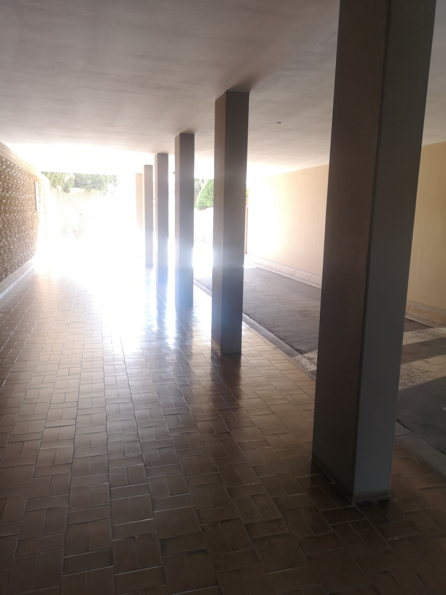 2 Bedroom Property for Sale in Three Rivers Proper Gauteng