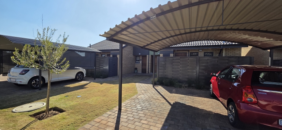 1 Bedroom Property for Sale in Montana Tuine Gauteng