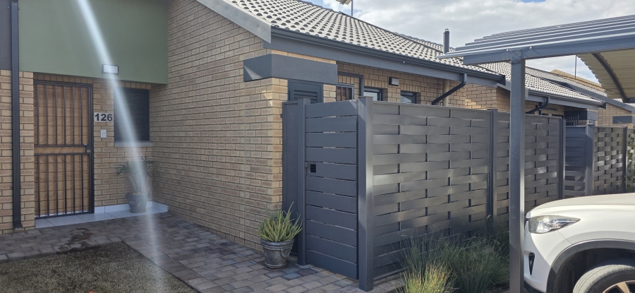 1 Bedroom Property for Sale in Montana Tuine Gauteng