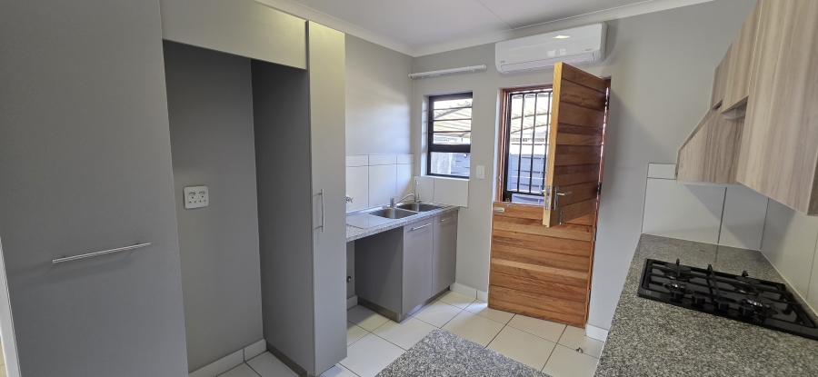 1 Bedroom Property for Sale in Montana Tuine Gauteng