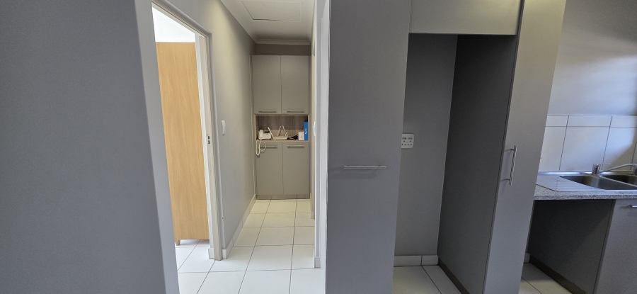 1 Bedroom Property for Sale in Montana Tuine Gauteng
