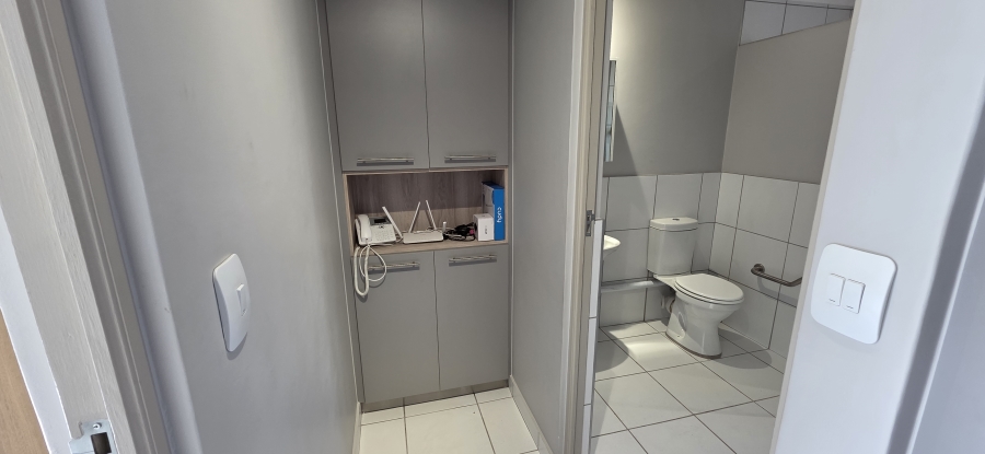 1 Bedroom Property for Sale in Montana Tuine Gauteng