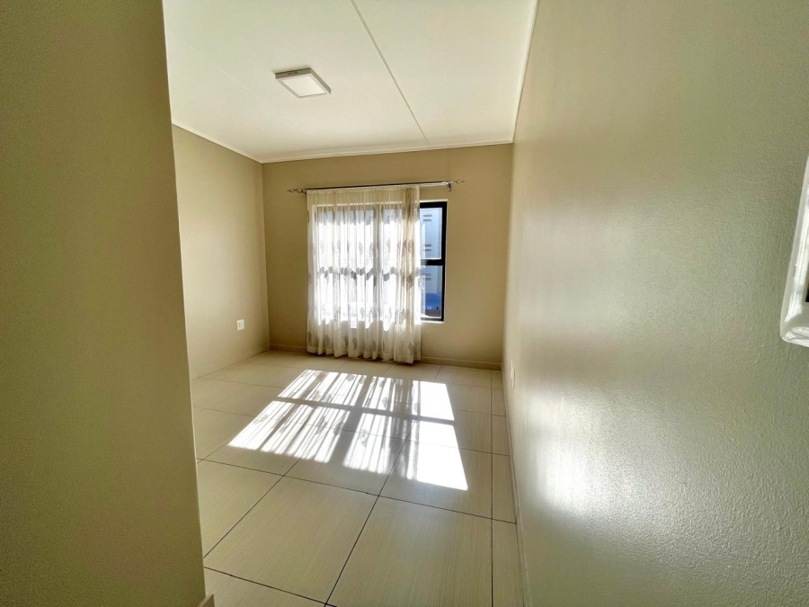 To Let 2 Bedroom Property for Rent in Kyalami Gauteng