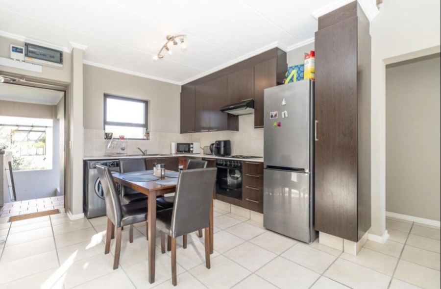 2 Bedroom Property for Sale in Douglasdale Gauteng