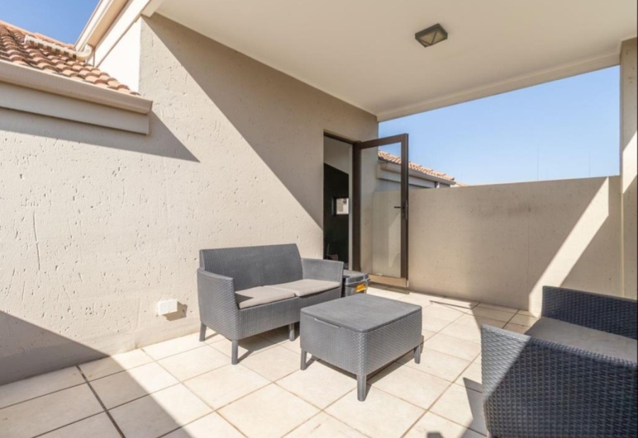 2 Bedroom Property for Sale in Douglasdale Gauteng