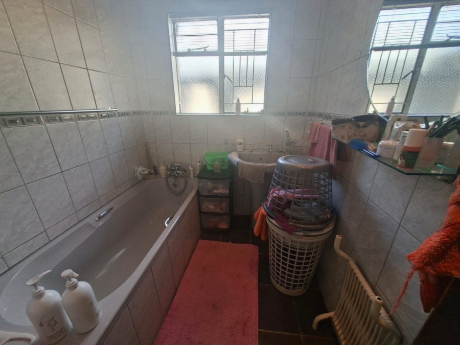 3 Bedroom Property for Sale in Rant En Dal Gauteng
