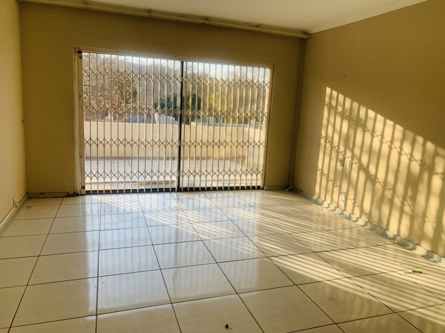 To Let 1 Bedroom Property for Rent in Bezuidenhout Valley Gauteng