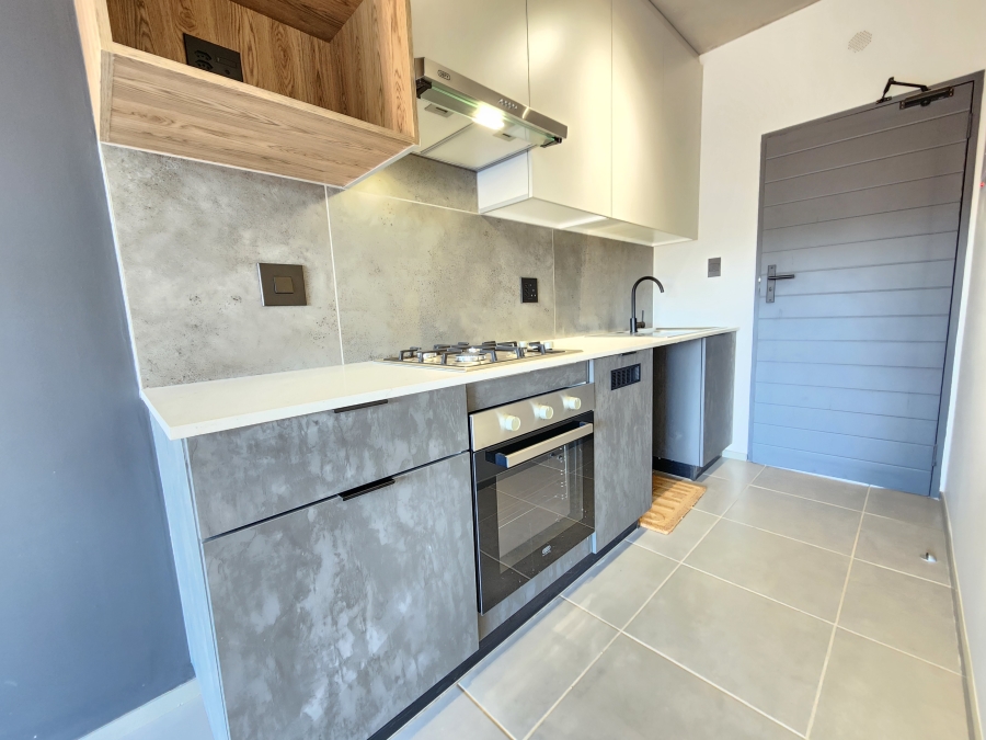 To Let 1 Bedroom Property for Rent in Waterkloof Ridge Gauteng