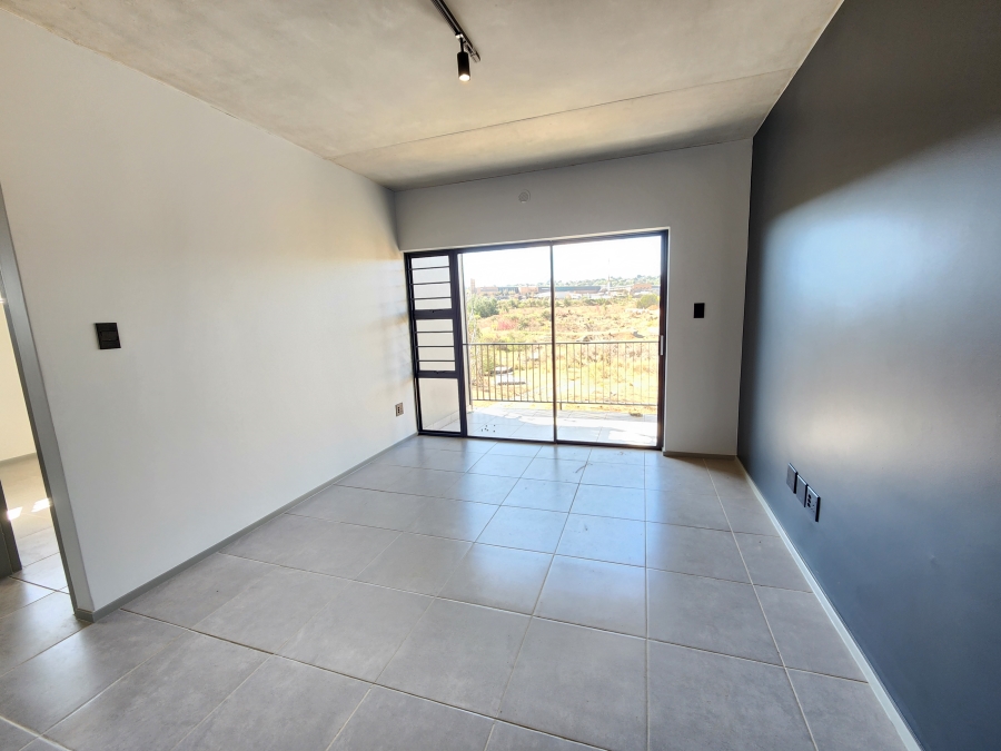 To Let 1 Bedroom Property for Rent in Waterkloof Ridge Gauteng
