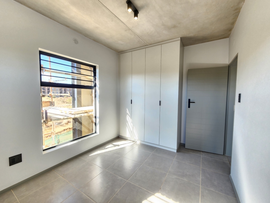 To Let 1 Bedroom Property for Rent in Waterkloof Ridge Gauteng