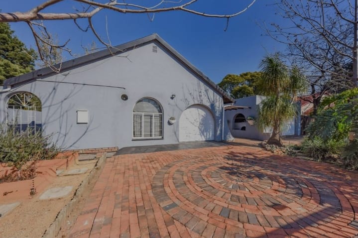 3 Bedroom Property for Sale in Brackendowns Gauteng