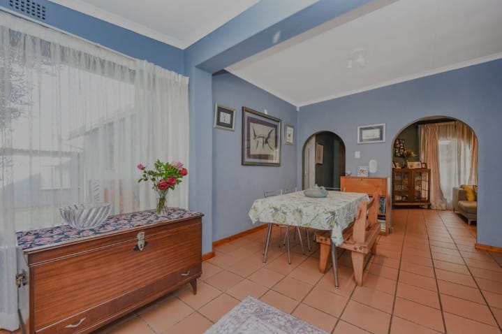 3 Bedroom Property for Sale in Brackendowns Gauteng
