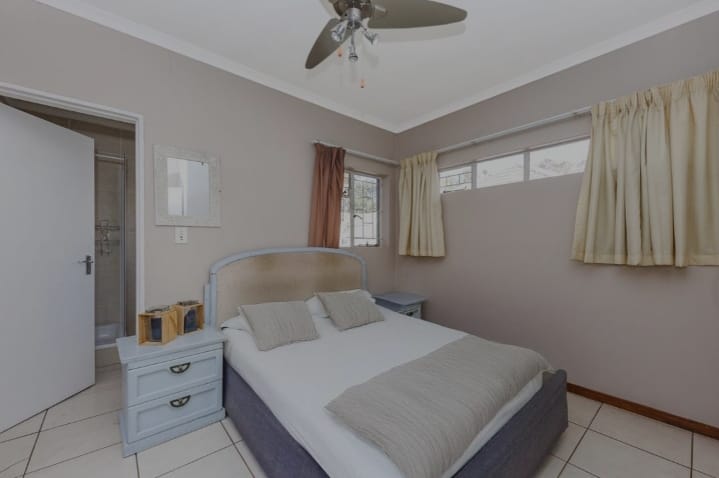 3 Bedroom Property for Sale in Brackendowns Gauteng