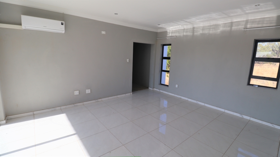 5 Bedroom Property for Sale in Kameeldrift East Gauteng