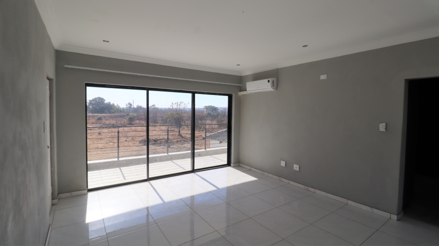 5 Bedroom Property for Sale in Kameeldrift East Gauteng