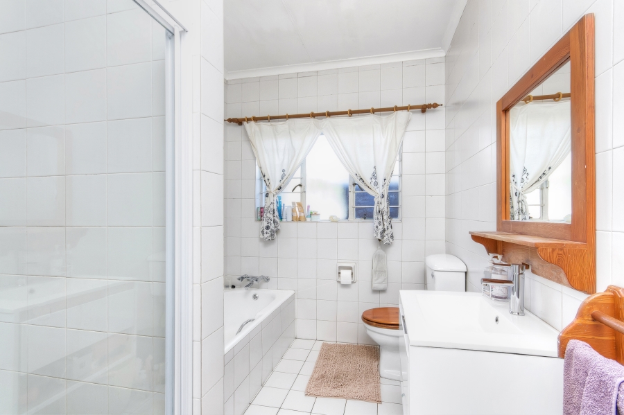 4 Bedroom Property for Sale in Eden Glen Gauteng